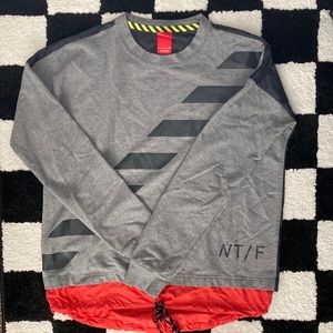 Nike sweatshirt. Light material. Size small.